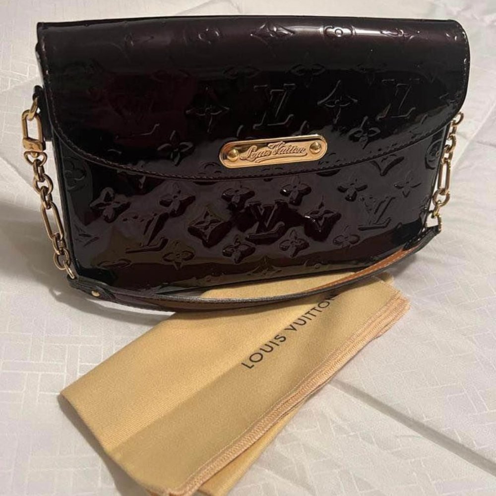 ORIGINAL LOUIS VUITTON VERNISE BURGUNDY (BRAND NEW, NOT USED)
